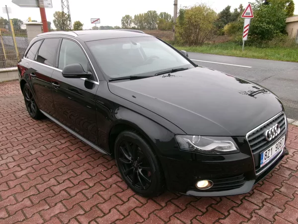 Audi A4 2,0TDI AC TEMP VÝHŘEV ALU - foto 12