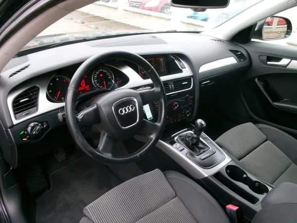 Audi A4 2,0TDI AC TEMP VÝHŘEV ALU - foto 23