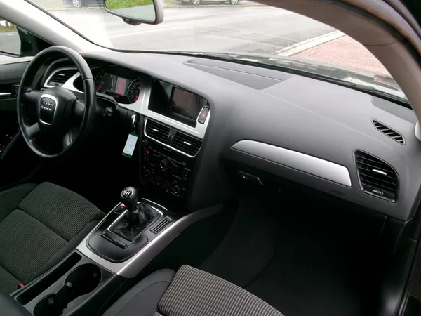 Audi A4 2,0TDI AC TEMP VÝHŘEV ALU - foto 25