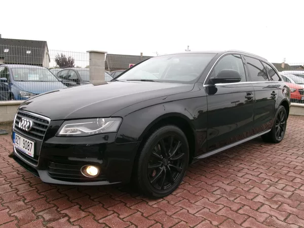 Audi A4 2,0TDI AC TEMP VÝHŘEV ALU - foto 3