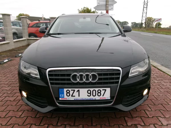 Audi A4 2,0TDI AC TEMP VÝHŘEV ALU - foto 4