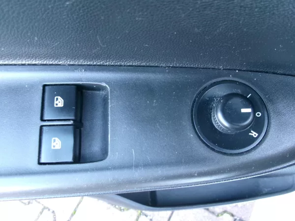 Opel Karl 1,0L KLIMA TEMP 9x AIRB - foto 21