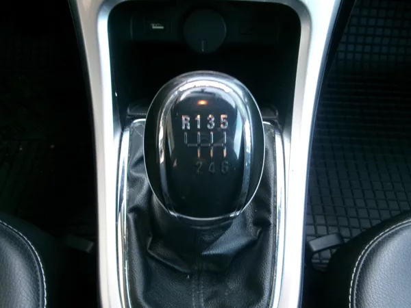 Opel Astra 1,4T KLIMA VÝHŘEV BT TEMP - foto 18