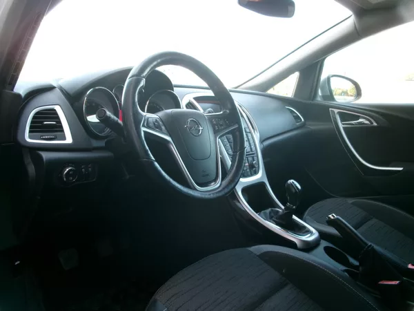 Opel Astra 1,4T KLIMA VÝHŘEV BT TEMP - foto 21