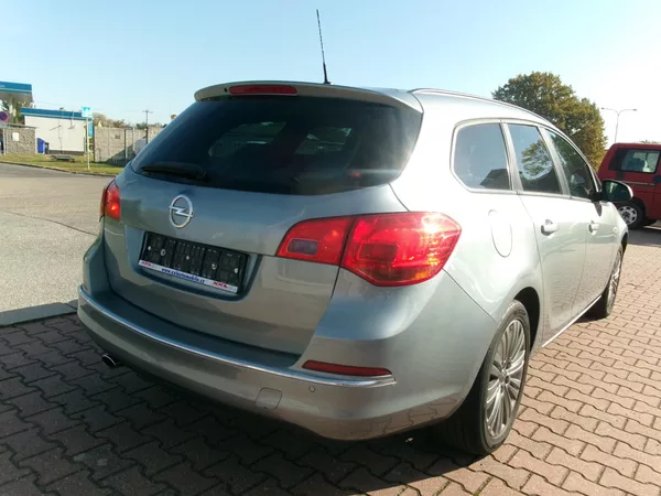 Opel Astra 1,4T KLIMA VÝHŘEV BT TEMP - foto 8