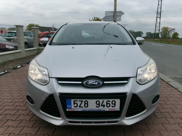 Ford Focus 1,0 ECOBOOST AC ROZVODY - foto 3