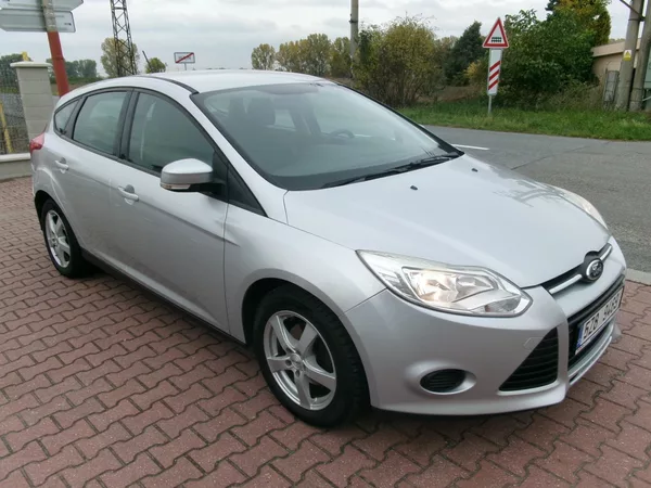 Ford Focus 1,0 ECOBOOST AC ROZVODY - foto 9