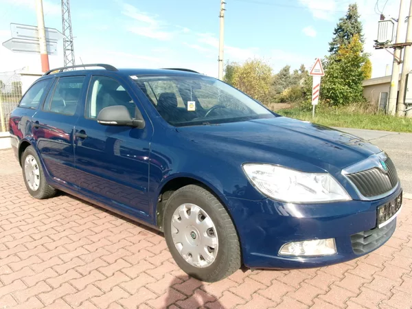 Škoda Octavia 1,2 TSI KLIMA - foto 9