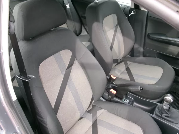 Škoda Fabia 1,4 16V KLIMA 2.MAJ - foto 18