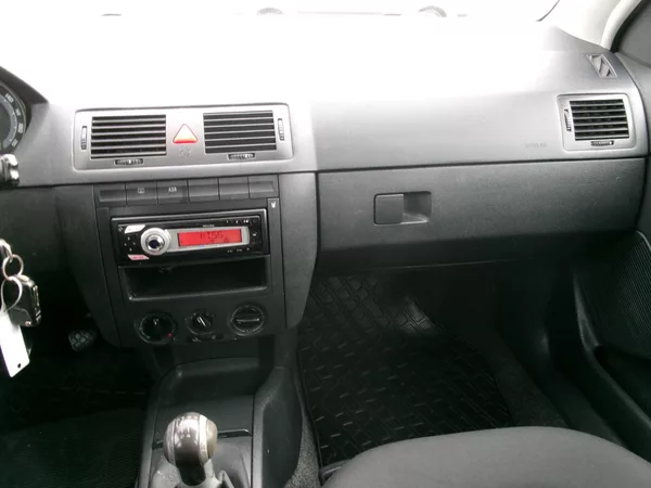 Škoda Fabia 1,4 16V KLIMA 2.MAJ - foto 21