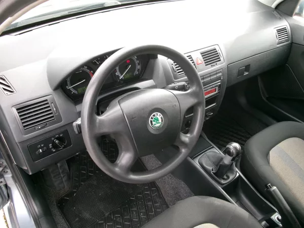 Škoda Fabia 1,4 16V KLIMA 2.MAJ - foto 9