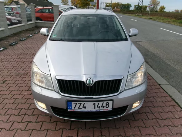 Škoda Octavia 1,4TSI KLIMA TEMP rozvody - foto 2