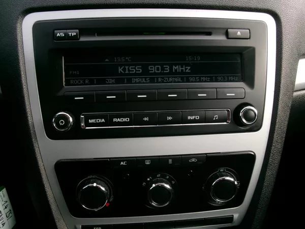Škoda Octavia 1,4TSI KLIMA TEMP rozvody - foto 25