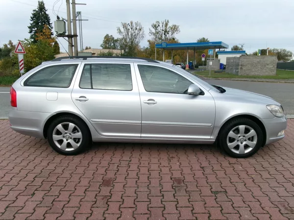 Škoda Octavia 1,4TSI KLIMA TEMP rozvody - foto 5