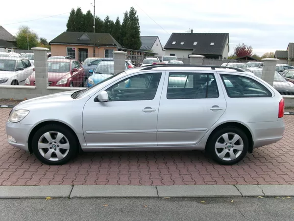 Škoda Octavia 1,4TSI KLIMA TEMP rozvody - foto 9