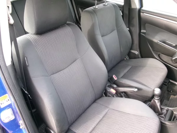 Suzuki Swift 1,3i KLIMA 4x4 VÝHŘEV USB - foto 18