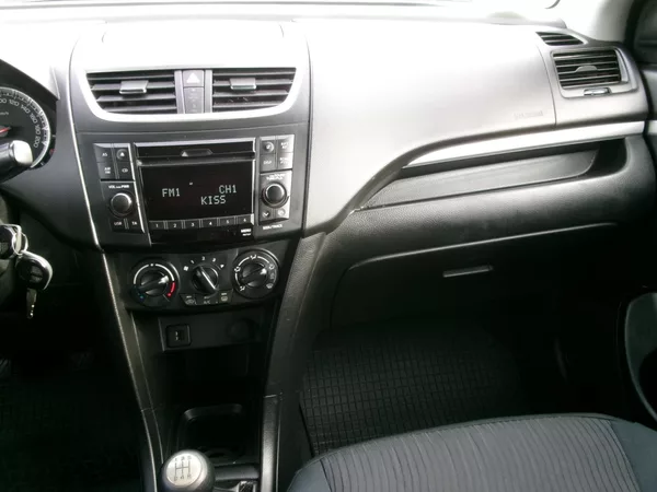Suzuki Swift 1,3i KLIMA 4x4 VÝHŘEV USB - foto 21