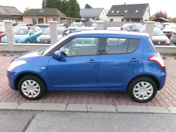 Suzuki Swift 1,3i KLIMA 4x4 VÝHŘEV USB - foto 8