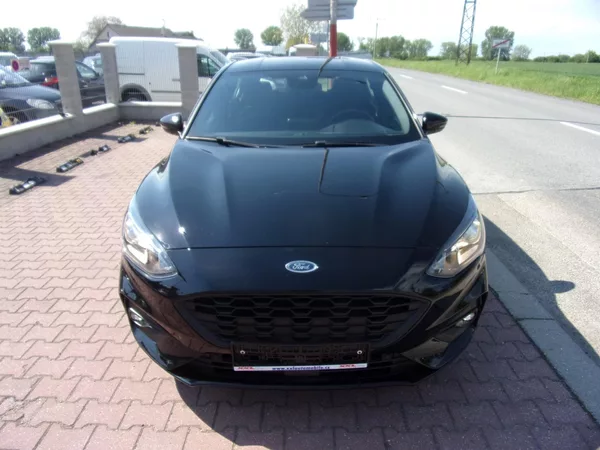 Ford Focus 1,0 EcoBoost ST-Line 1.maj. - foto 2