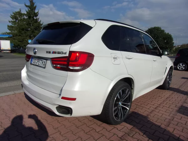 BMW X5 M50D NAVI AUTOKLIMA - foto 12