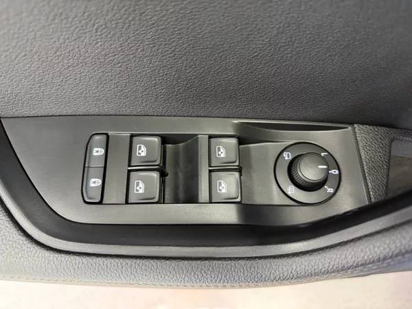 Škoda Superb 2.0 TDI DSG STYLE PLUS, DCC, A - foto 27