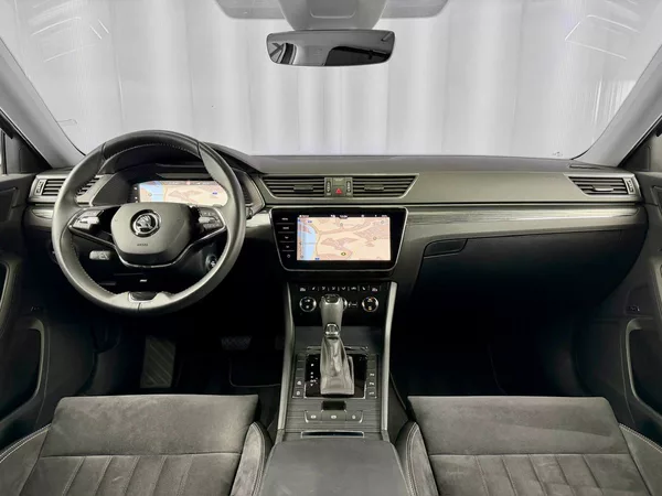 Škoda Superb 2.0 TDI DSG STYLE PLUS, DCC, A - foto 9