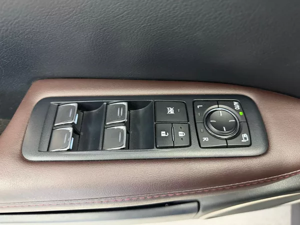 Lexus RX 450h h e-CVT AWD LUXURY, ACC, EL. Š - foto 28