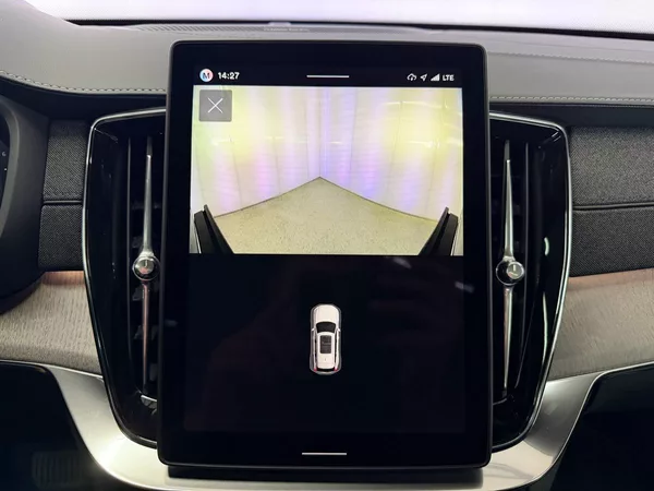 Volvo XC90 B5 AWD PLUS DARK PREMIUM, PANO - foto 17