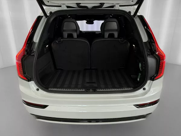 Volvo XC90 B5 AWD PLUS DARK PREMIUM, PANO - foto 32