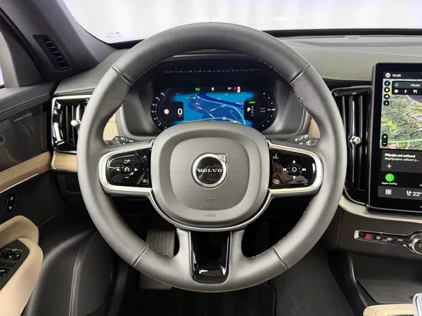 Volvo XC90 T8 AWD DARK PLUS, CHARCOAL, VZ - foto 12