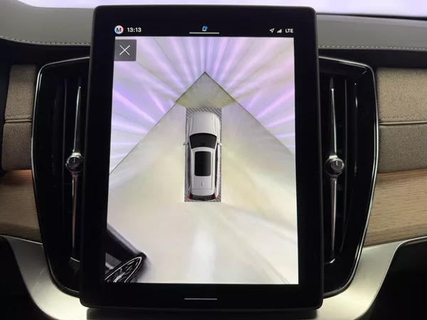 Volvo XC90 T8 AWD DARK PLUS, CHARCOAL, VZ - foto 14