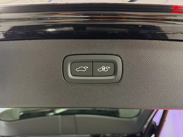 Volvo XC90 T8 AWD DARK PLUS, CHARCOAL, VZ - foto 30