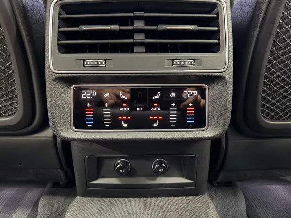 Audi SQ7 TFSI QUATTRO, WEBASTO, MASÁŽE, - foto 33