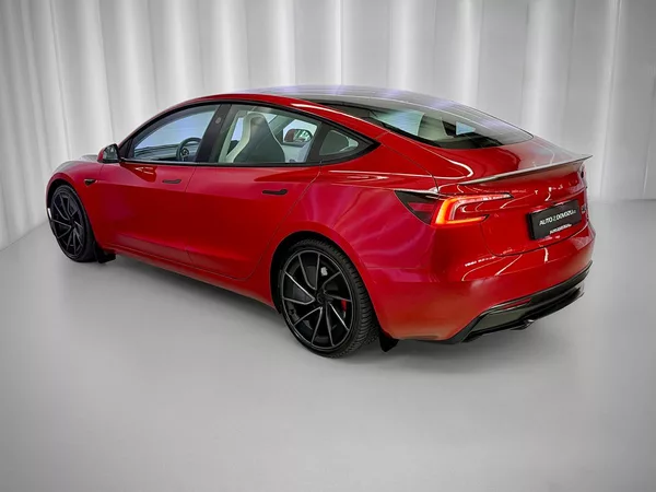 Tesla Model 3 PERFORMANCE HIGHLAND AWD, S3XY - foto 4
