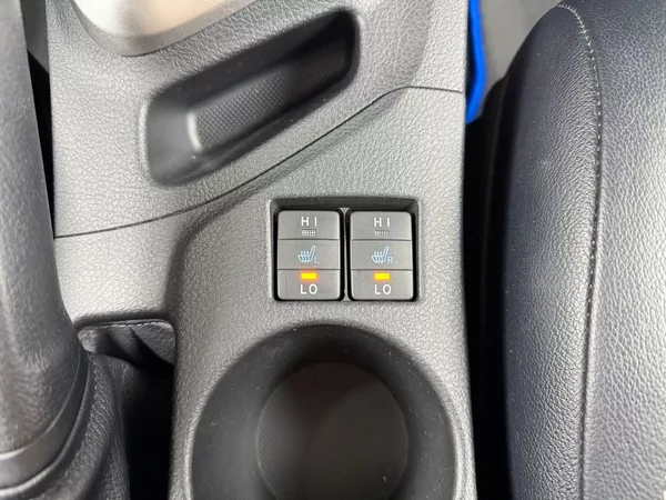 Toyota Auris 1.8 HYBRID e-CVT TS STYLE, KEY - foto 16