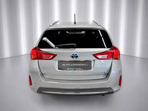 Toyota Auris 1.8 HYBRID e-CVT TS STYLE, KEY - foto 5