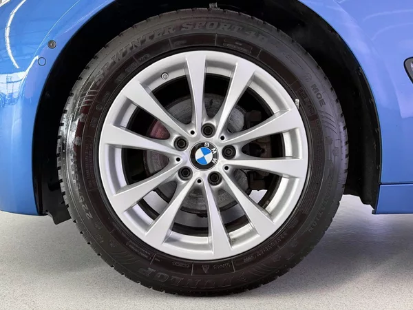 BMW Řada 3 320d GT xDrive M-PAKET, LED, P - foto 8