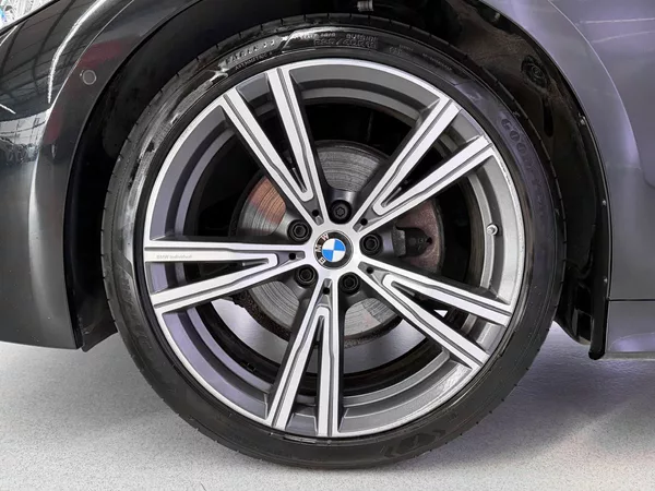 BMW Řada 3 320d xDrive M-PAKET, ACC, EL. - foto 8