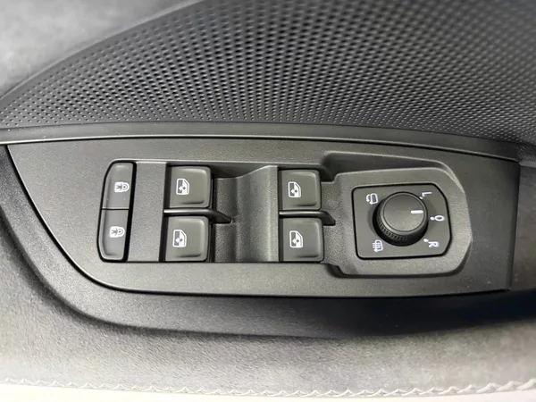 Škoda Kodiaq 2.0TDI DSG 4X4 SPORTLINE, WEBA - foto 27