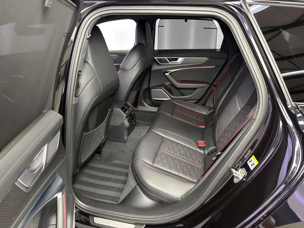 Audi RS 6 PERFORMANCE, VZDUCH, KERAMICKÉ - foto 11
