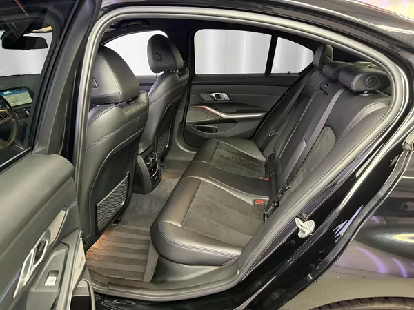 BMW Řada 3 340i xDrive, HUD, HARMAN/KARDO - foto 11