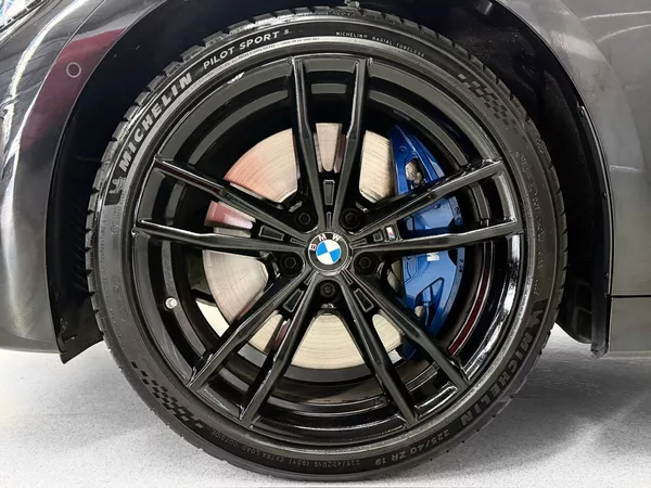 BMW Řada 3 340i xDrive, HUD, HARMAN/KARDO - foto 8