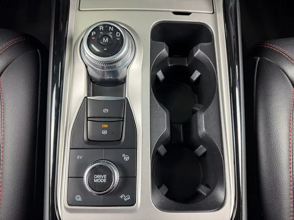 Ford Explorer 3.0L PHEV AWD ST-LINE, PANO, B - foto 21