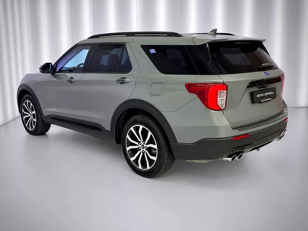 Ford Explorer 3.0L PHEV AWD ST-LINE, PANO, B - foto 4