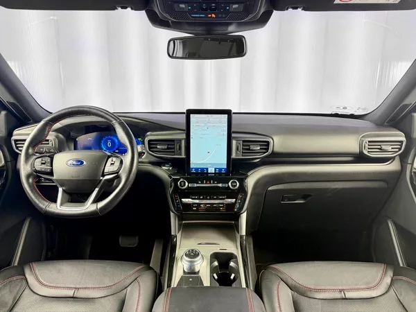 Ford Explorer 3.0L PHEV AWD ST-LINE, PANO, B - foto 9