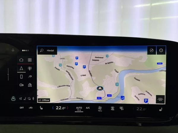 Audi A6 E-TRON S-LINE, VZDUCH, MATRIX, - foto 13