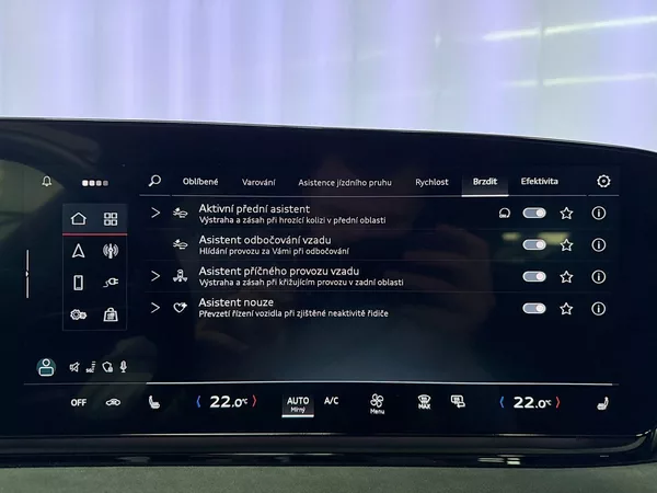 Audi A6 E-TRON S-LINE, VZDUCH, MATRIX, - foto 18