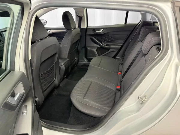 Ford Focus 1.5TDCi ECO BLUE A/T TITANIUM, - foto 11