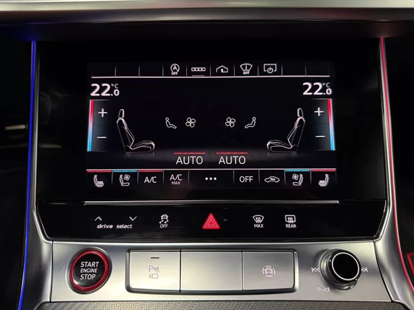 Audi RS 6 QUATTRO, MATRIX, VZDUCH, PANO, - foto 23
