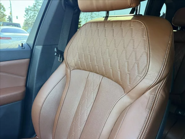 BMW X5 30d Msport 7 Míst Vzduch - foto 26